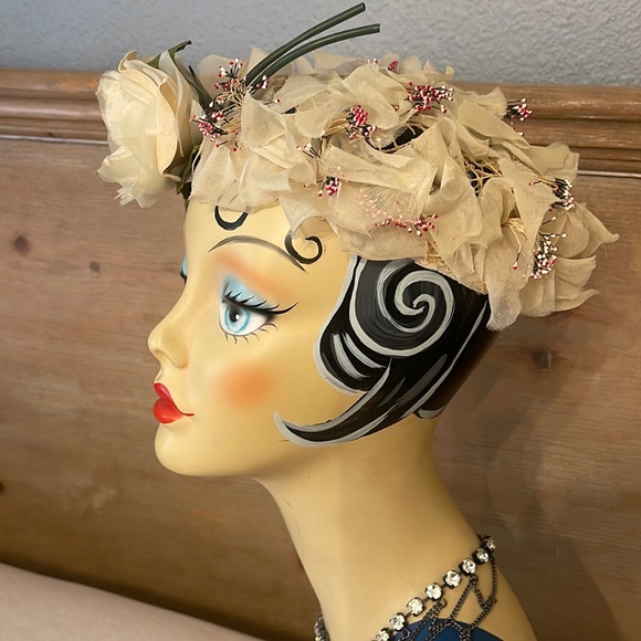 Vintage Dayire Hat - Picture 1 of 8